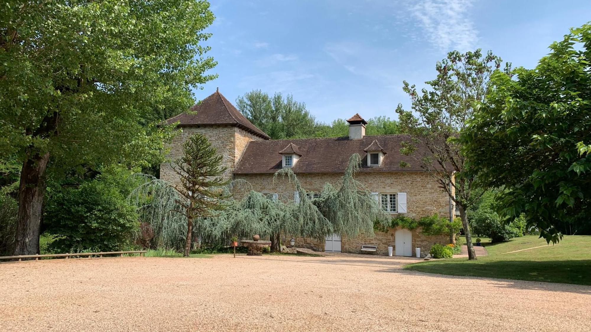 Le Moulin Du Boisset Bed & Breakfast Saint-Denis-lès-Martel Dış mekan fotoğraf